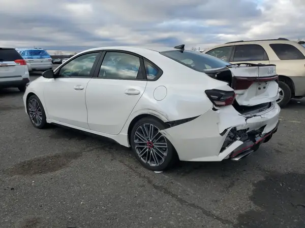 3KPF44AC4RE710053 2024 KIA FORTE - Image 2