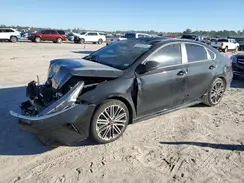 3KPF44AC4RE745207 2024 KIA FORTE