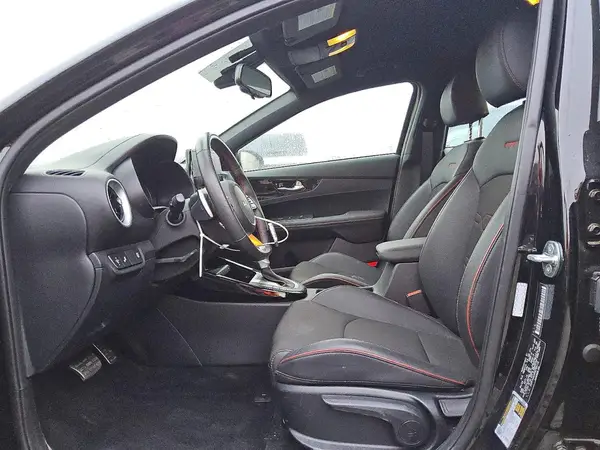 2024 KIA FORTE auction photo 7
