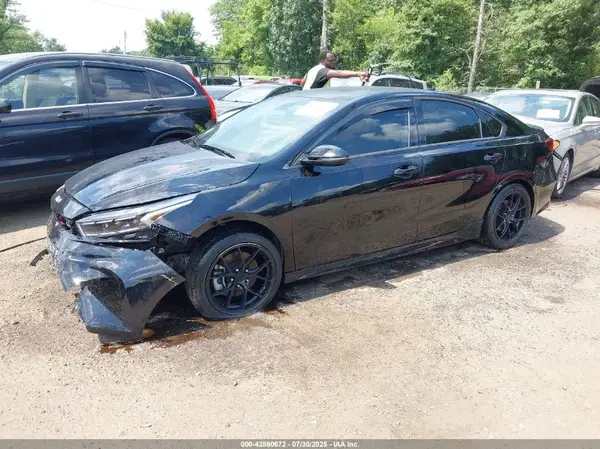 3KPF44AC4RE789661 2024 KIA FORTE - Image 2
