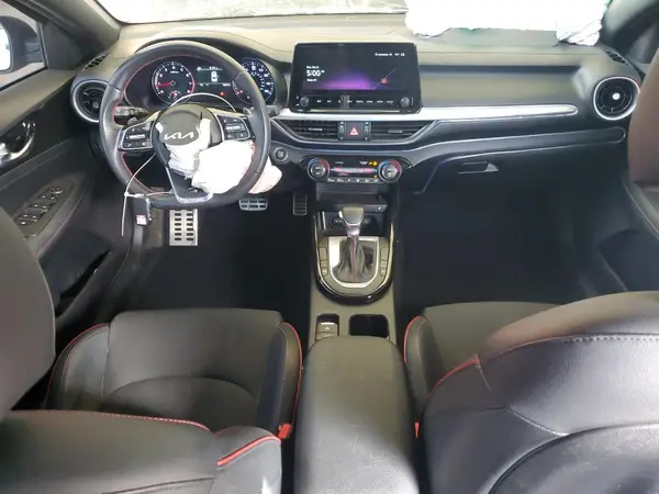 3KPF44AC4RE795248 2024 KIA FORTE - Image 8