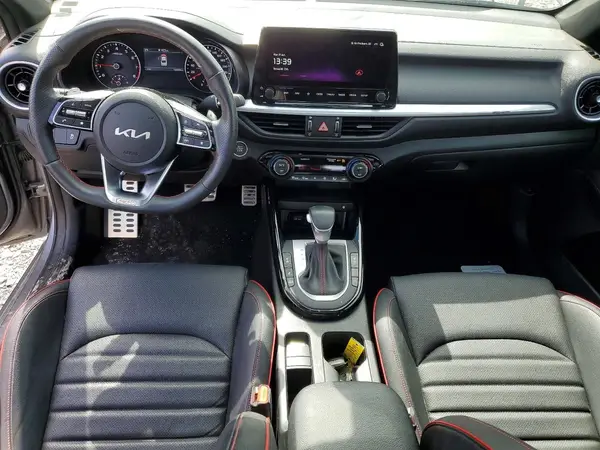 3KPF44AC4RE798005 2024 KIA FORTE - Image 8