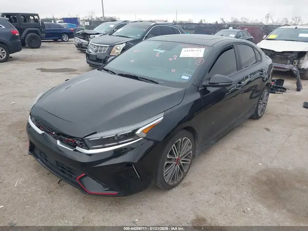 3KPF44AC4RE826935 2024 KIA FORTE - Image 2
