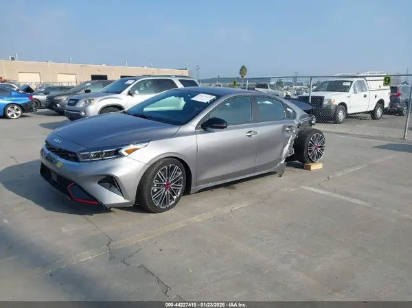 3KPF44AC4RE835523 2024 KIA FORTE - Image 2