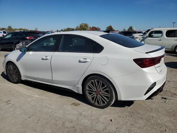3KPF44AC4RE838812 2024 KIA FORTE - Image 2