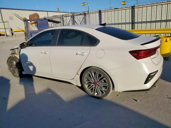 3KPF44AC5LE235052 2020 KIA FORTE - Image 2
