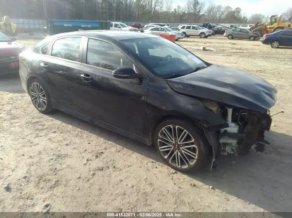3KPF44AC5ME274015 2021 KIA FORTE - Image 1