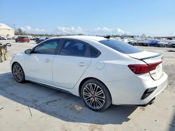 3KPF44AC5ME358559 2021 KIA FORTE - Image 2