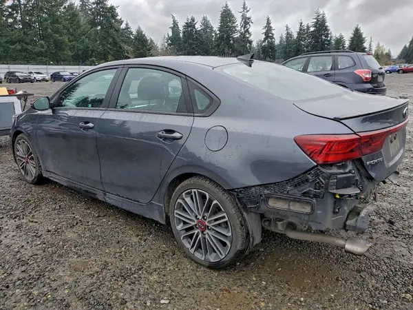 3KPF44AC5ME398432 2021 KIA FORTE - Image 2