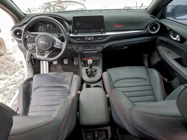 3KPF44AC5NE424805 2022 KIA FORTE - Image 8