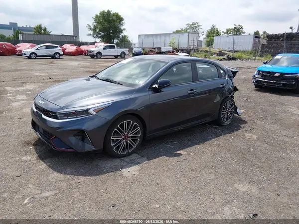 3KPF44AC5NE429745 2022 KIA FORTE - Image 2