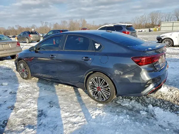 3KPF44AC5NE460784 2022 KIA FORTE - Image 2