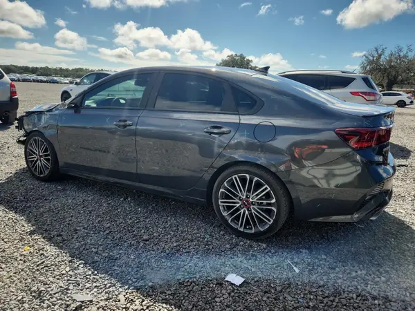 3KPF44AC5NE476435 2022 KIA FORTE - Image 2