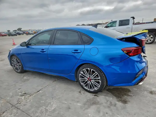 3KPF44AC5NE499651 2022 KIA FORTE - Image 2