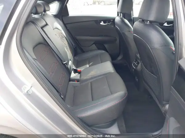 3KPF44AC5PE578160 2023 KIA FORTE - Image 8
