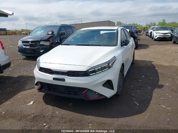 3KPF44AC5PE587683 2023 KIA FORTE - Image 2