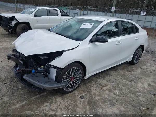 3KPF44AC5PE591958 2023 KIA FORTE - Image 2