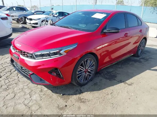 3KPF44AC5RE688211 2024 KIA FORTE - Image 2