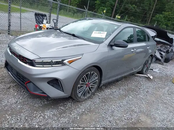 3KPF44AC5RE715861 2024 KIA FORTE - Image 2