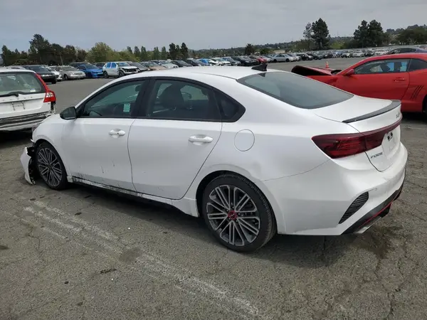 3KPF44AC5RE717898 2024 KIA FORTE - Image 2