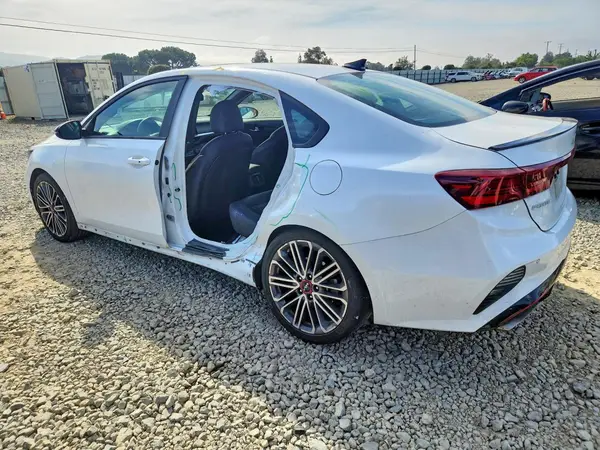 3KPF44AC5RE756474 2024 KIA FORTE - Image 2