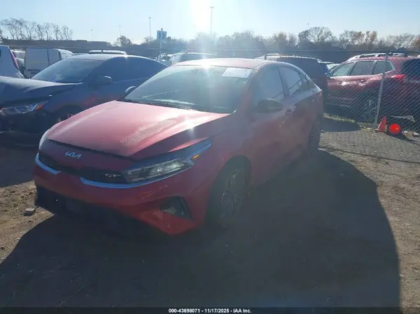 3KPF44AC5RE789734 2024 KIA FORTE - Image 2