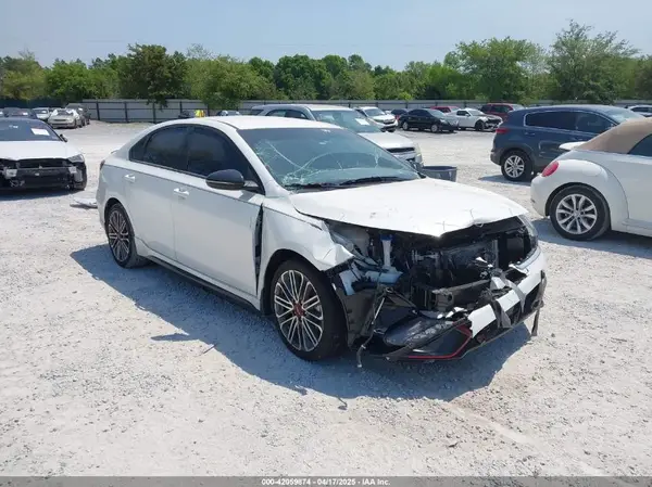 3KPF44AC5RE821243 2024 KIA FORTE - Image 1