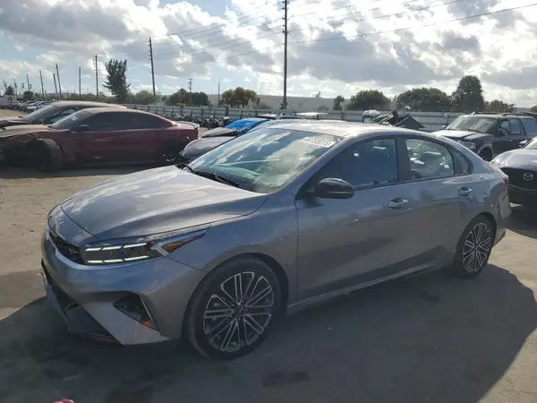 3KPF44AC5RE833070 2024 KIA FORTE - Image 1