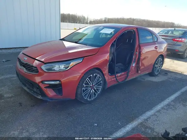 3KPF44AC6LE215666 2020 KIA FORTE - Image 2