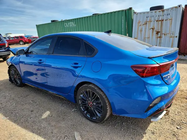 3KPF44AC6NE443296 2022 KIA FORTE - Image 2