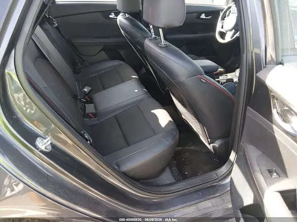 3KPF44AC6NE452354 2022 KIA FORTE - Image 8