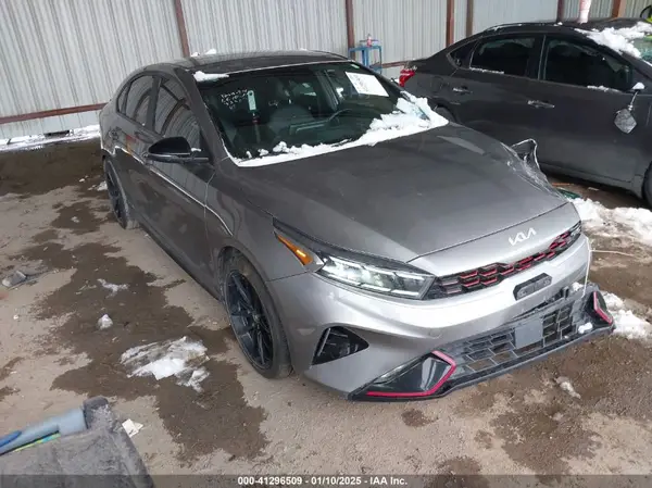 3KPF44AC6NE457182 2022 KIA FORTE - Image 1