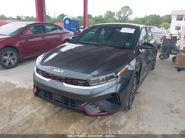 3KPF44AC6NE458008 2022 KIA FORTE - Image 2