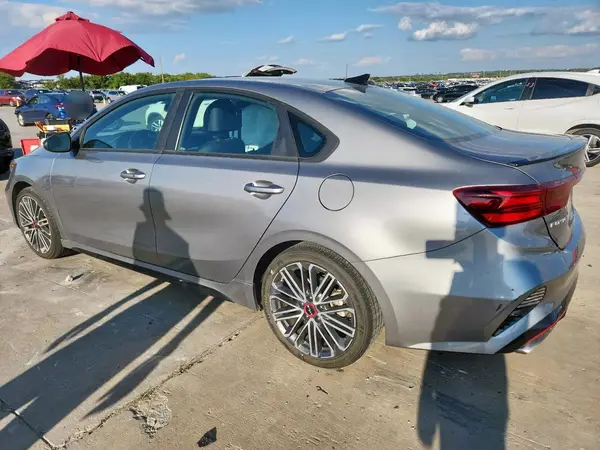 3KPF44AC6NE461166 2022 KIA FORTE - Image 2