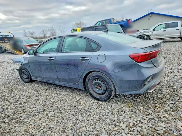 3KPF44AC6NE492661 2022 KIA FORTE - Image 2