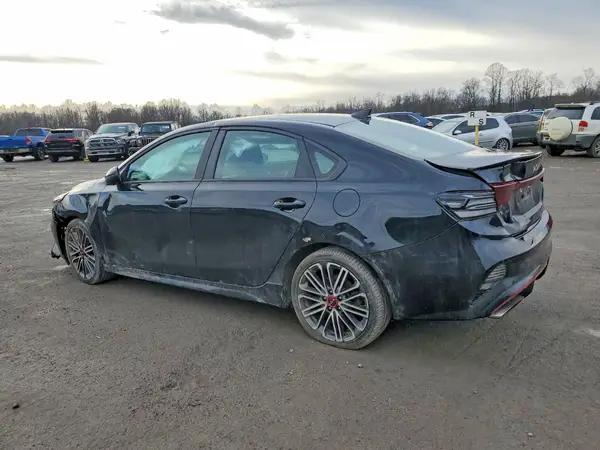 3KPF44AC6NE493034 2022 KIA FORTE - Image 2