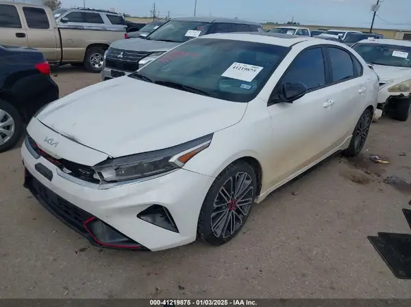 3KPF44AC6PE533437 2023 KIA FORTE - Image 2