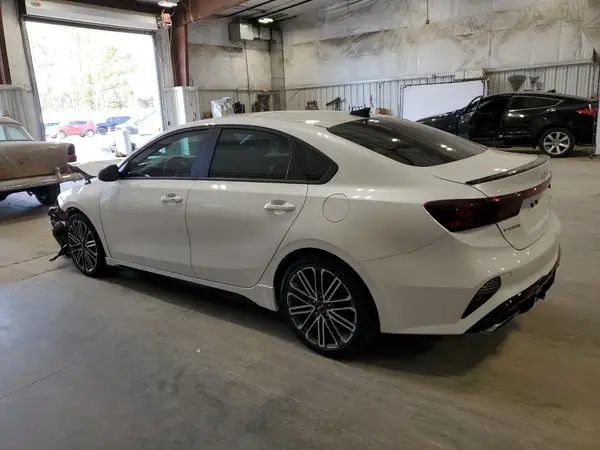 3KPF44AC6PE598174 2023 KIA FORTE - Image 2