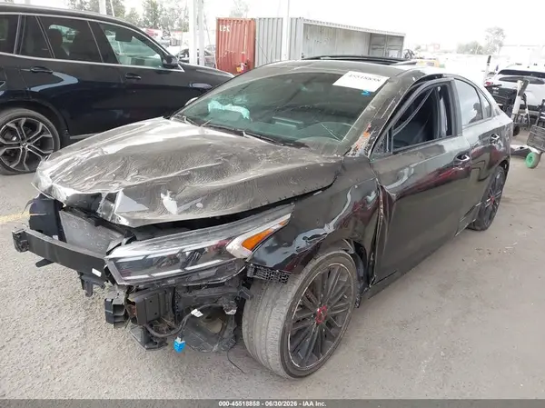 3KPF44AC6PE640567 2023 KIA FORTE - Image 2