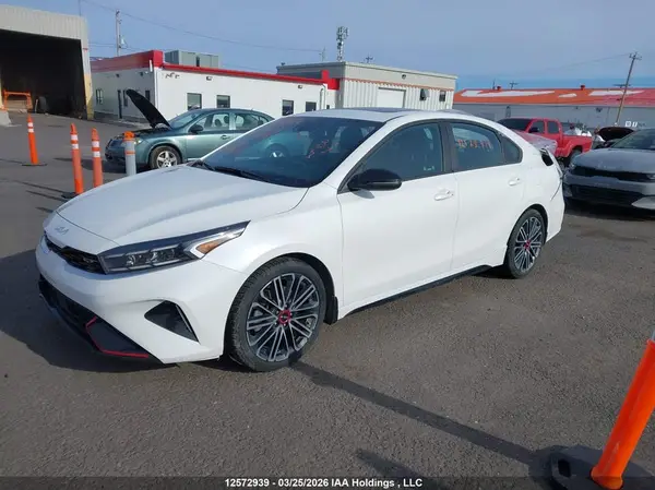 3KPF44AC6PE641525 2023 KIA FORTE - Image 2