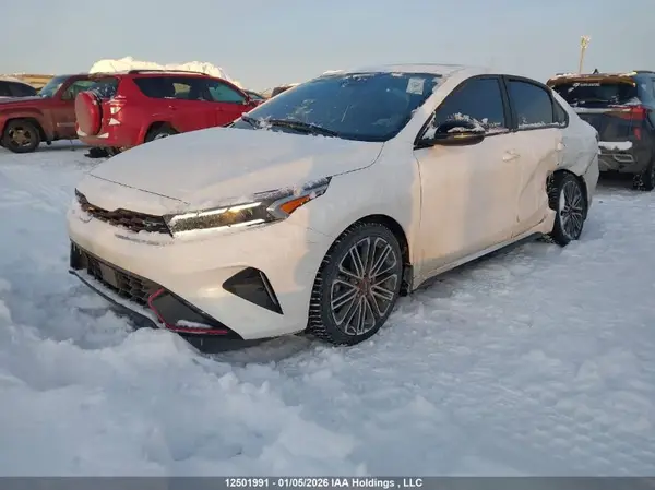 3KPF44AC6RE759044 2024 KIA FORTE - Image 2