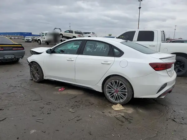 3KPF44AC6RE832994 2024 KIA FORTE - Image 2