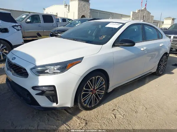 3KPF44AC7ME369451 2021 KIA FORTE - Image 2