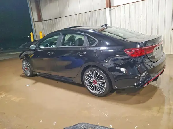 3KPF44AC7NE421646 2022 KIA FORTE - Image 2