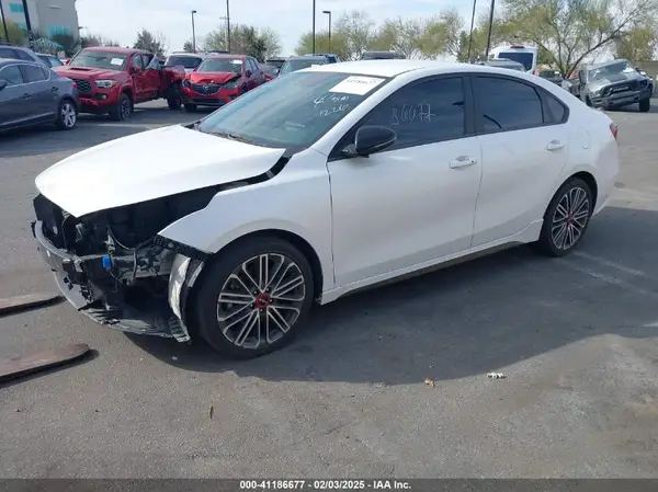 3KPF44AC7NE457272 2022 KIA FORTE - Image 2