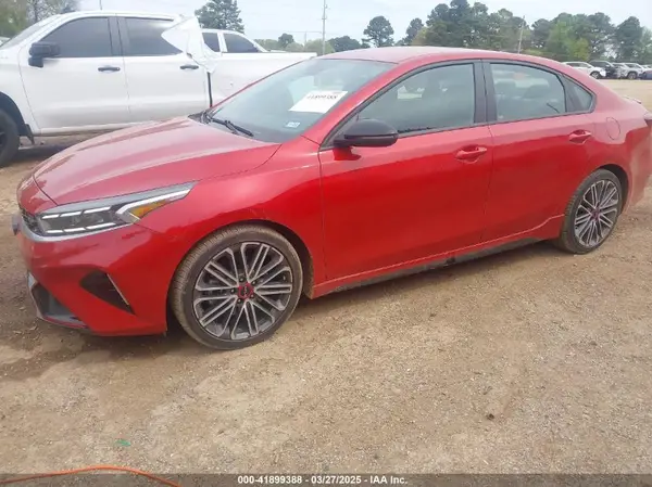 3KPF44AC7NE457899 2022 KIA FORTE - Image 2
