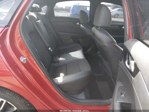 3KPF44AC7NE465551 2022 KIA FORTE - Image 8