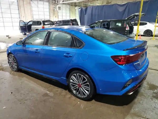 3KPF44AC7NE475917 2022 KIA FORTE - Image 2