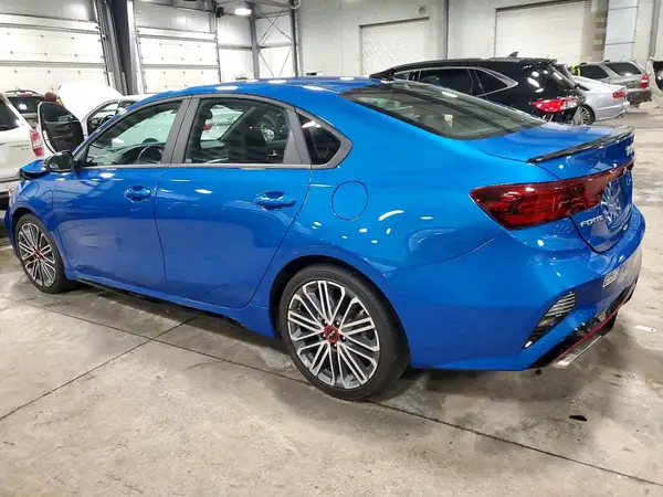 3KPF44AC7NE475920 2022 KIA FORTE - Image 2