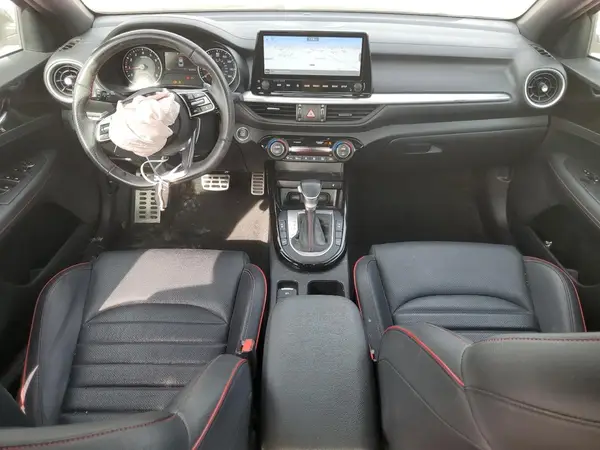 3KPF44AC7NE478056 2022 KIA FORTE - Image 8